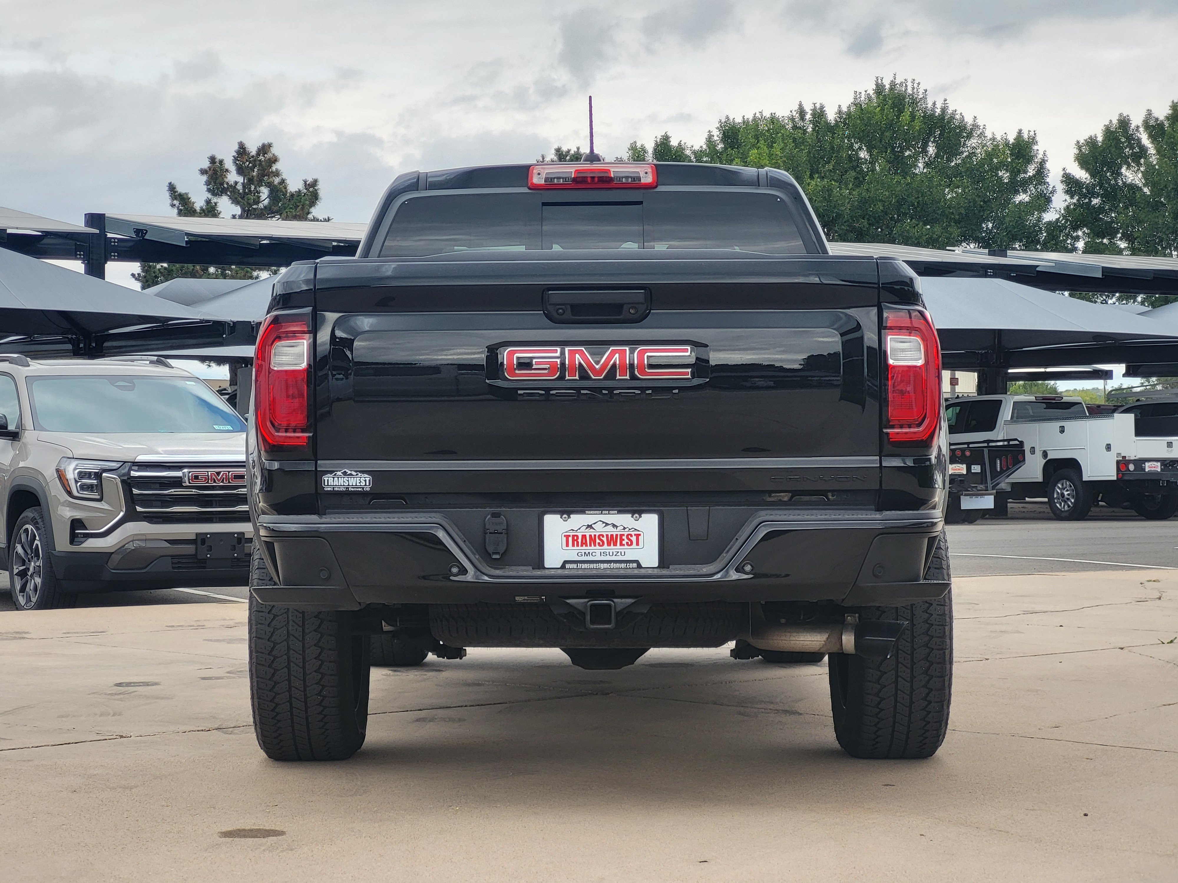 Certified 2023 GMC Canyon Denali w/ Denali Black Edition AWD/4WD image 6