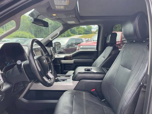Used 2015 Ford F150 Lariat AWD/4WD image 19