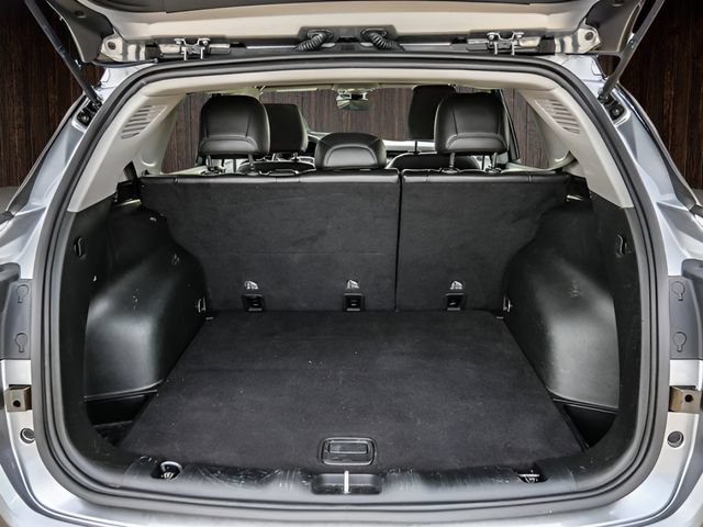 Used 2022 Jeep Compass Trailhawk AWD/4WD image 16