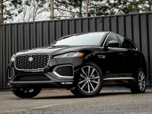 New 2026 Jaguar F-PACE R-Dynamic S image 1