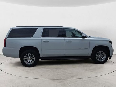 Used 2019 Chevrolet Suburban LT AWD/4WD image 6