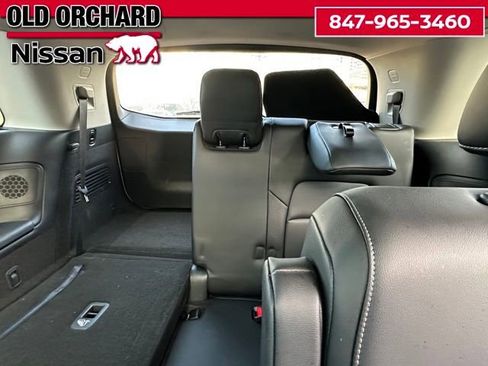 Used 2025 Nissan Pathfinder SL w/ SL Premium Package image 13