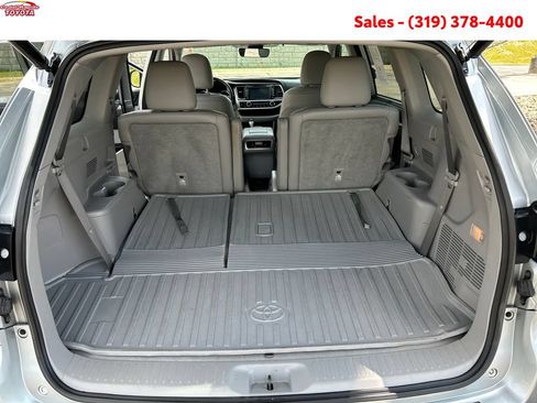 Certified 2018 Toyota Highlander Limited AWD/4WD image 21