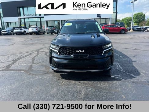 Certified 2023 Kia Sorento S FWD image 4