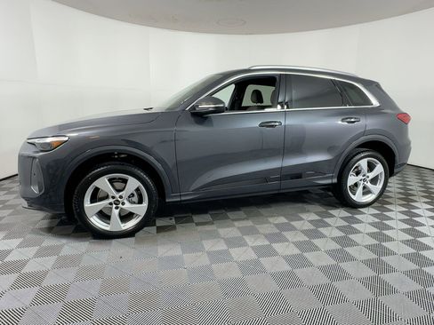 New 2025 Audi Q5 Premium Plus image 31