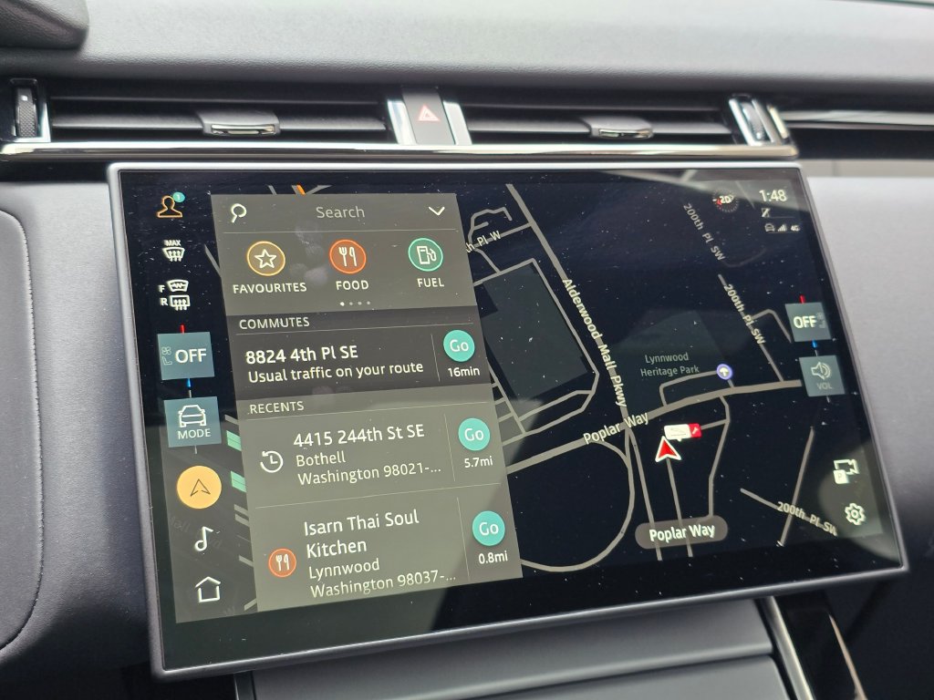 Certified 2025 Land Rover Range Rover Velar S AWD/4WD image 22