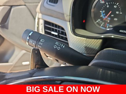 Used 2019 Cadillac CTS V w/ Luxury Package RWD image 26