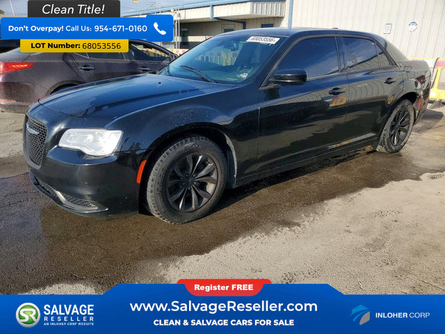 Used 2015 Chrysler 300 Limited RWD image 1