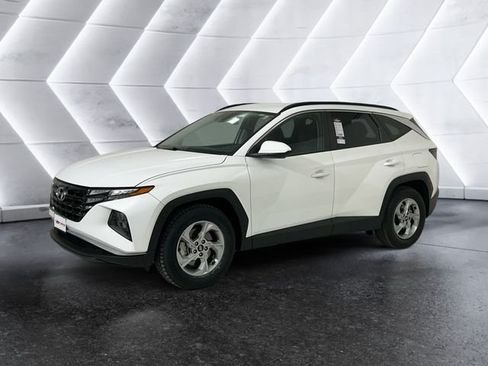 Used 2024 Hyundai Tucson SEL FWD image 3