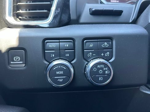 Used 2023 GMC Sierra 1500 Denali w/ Denali Reserve Package AWD/4WD image 23