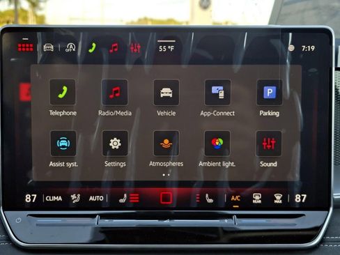 New 2026 Volkswagen Tiguan SE image 15