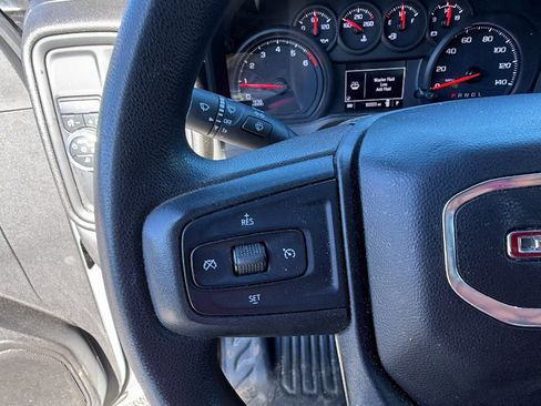 Used 2023 GMC Sierra 3500 Pro w/ Convenience Package image 27