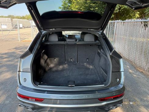 Used 2023 Audi SQ5 Premium AWD/4WD image 8