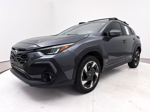 Used 2024 Subaru Crosstrek 2.5i Limited w/ Crosstrek Mirror Package image 15