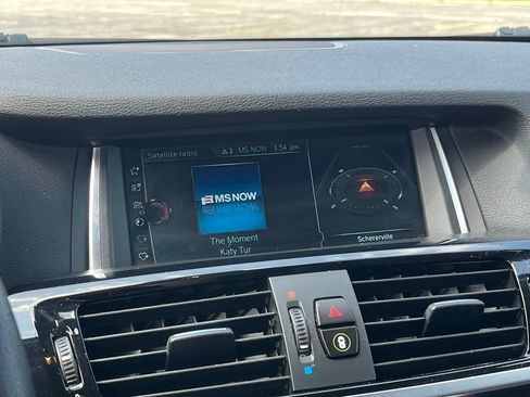 Used 2017 BMW X3 xDrive28i AWD/4WD image 40