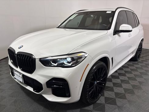 Certified 2023 BMW X5 sDrive40i w/ M Sport Package RWD image 2