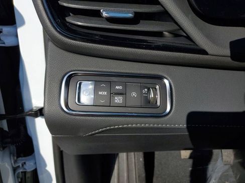 New 2026 Buick Enclave Sport Touring w/ Super Cruise Package image 30