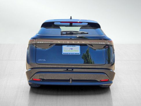 Used 2025 Nissan Ariya FWD image 5