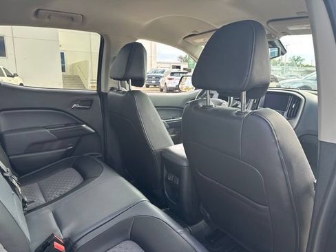 Used 2019 Chevrolet Colorado Z71 AWD/4WD image 15