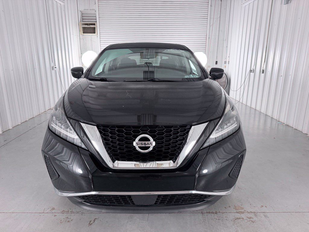 Used 2019 Nissan Murano S w/ Cargo Package FWD image 2