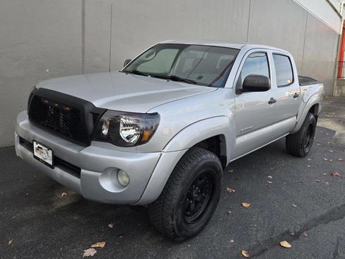 Used 2007 Toyota Tacoma 4x4 Double Cab image 2