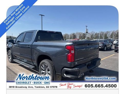 Used 2021 Chevrolet Silverado 1500 RST image 12