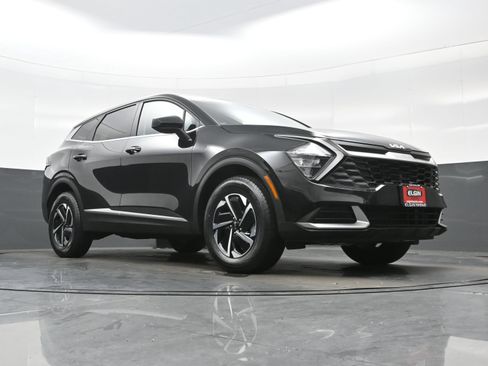 Used 2023 Kia Sportage LX AWD/4WD image 26