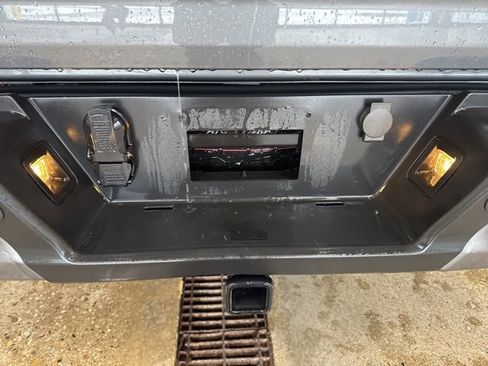 Used 2023 Ford F150 XLT w/ Equipment Group 302A High image 15