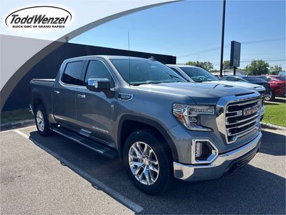 Used 2021 GMC Sierra 1500 SLT w/ SLT Convenience Package