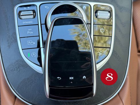 Used 2022 Mercedes-Benz E 450 Cabriolet w/ AMG Line image 18