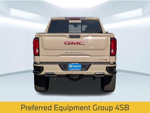 Used 2022 GMC Sierra 1500 AT4 w/ AT4 Preferred Package AWD/4WD image 5