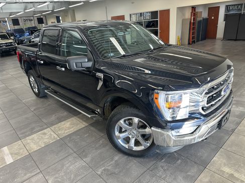 Used 2022 Ford F150 XLT w/ Equipment Group 302A High image 9