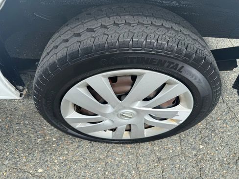 Used 2018 Nissan NV200 SV w/ Navigation Package image 10