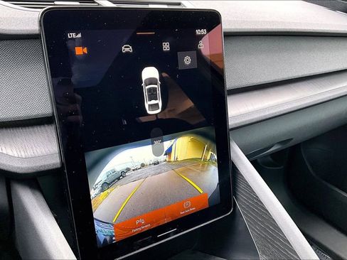 Used 2022 Polestar Polestar 2 w/ Plus Package image 30