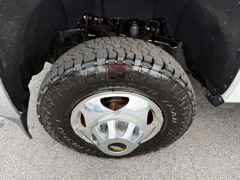Used 2019 Chevrolet Silverado 3500 LTZ w/ Duramax Plus Package AWD/4WD image 45