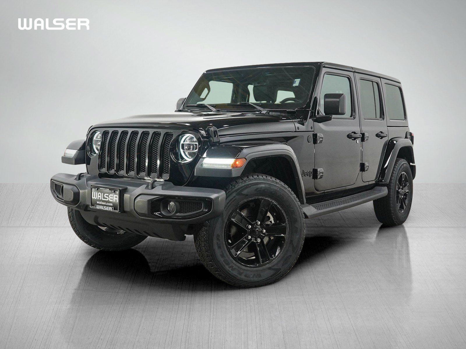 Used 2020 Jeep Wrangler Unlimited Sahara AWD/4WD image 1