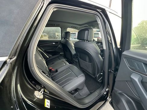 Used 2024 Audi Q5 2.0T Premium Plus image 17