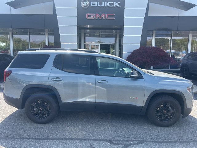Used 2023 GMC Acadia AT4 w/ Trailering Package AWD/4WD image 3