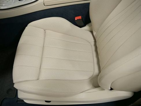 Used 2023 Mercedes-Benz E 450 Cabriolet image 31