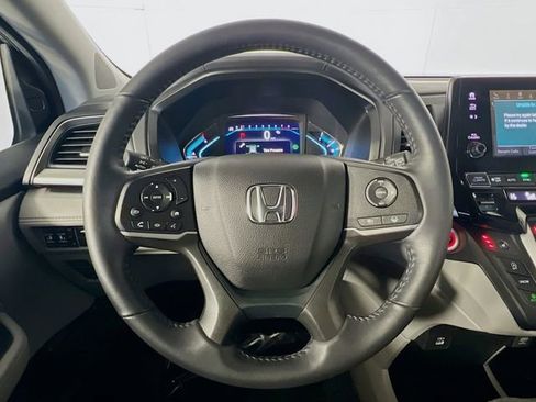 Used 2024 Honda Odyssey EX-L image 15