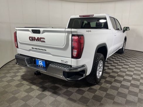 Used 2022 GMC Sierra 1500 SLE image 7