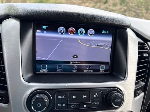 Used 2017 GMC Yukon SLT AWD/4WD image 23