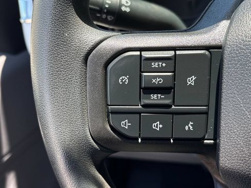 Certified 2025 Ford F250 XLT AWD/4WD image 18