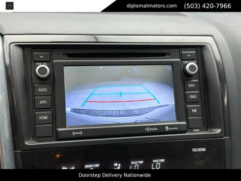 Used 2018 Toyota Sequoia TRD Sport image 32