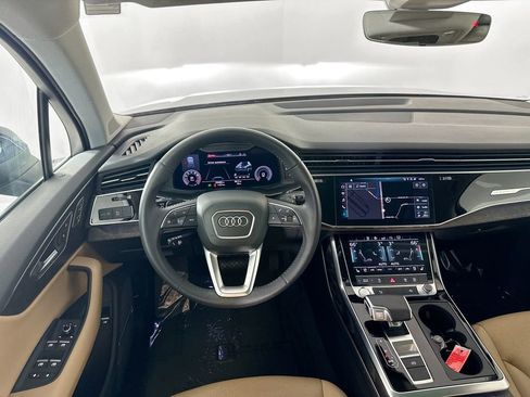 Used 2020 Audi Q7 3.0T Premium Plus image 23