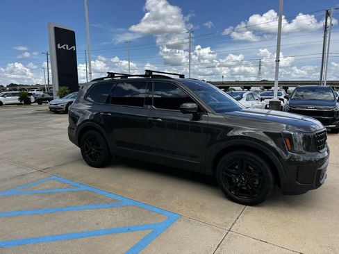 Certified 2023 Kia Telluride SX Prestige X-Line AWD/4WD image 12