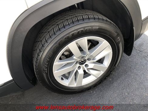 Used 2021 Volkswagen Atlas S FWD image 26