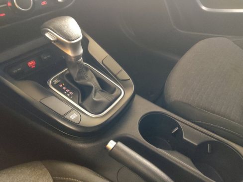 Used 2020 Kia Soul S FWD image 26