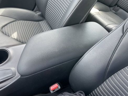 Used 2023 Toyota Camry SE image 42