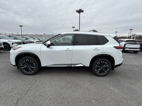 New 2026 Nissan Rogue Platinum w/ Platinum Premium Package image 8